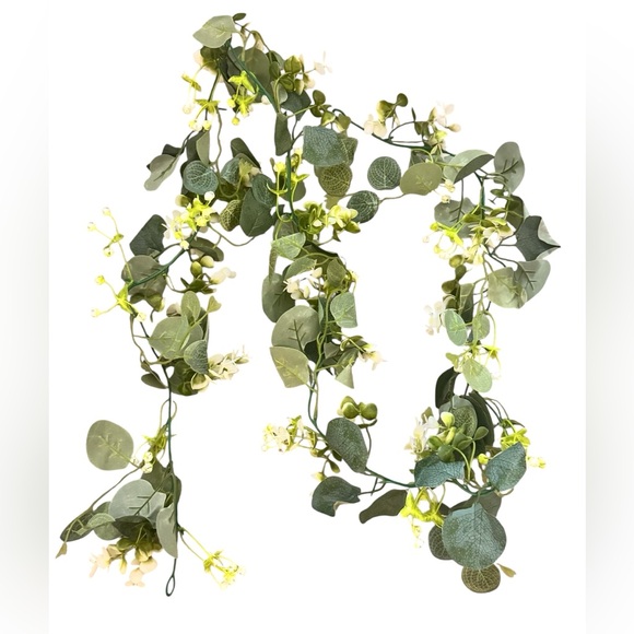 Multiple Greenery Garland for Party Decorations - Picture 2 of 2